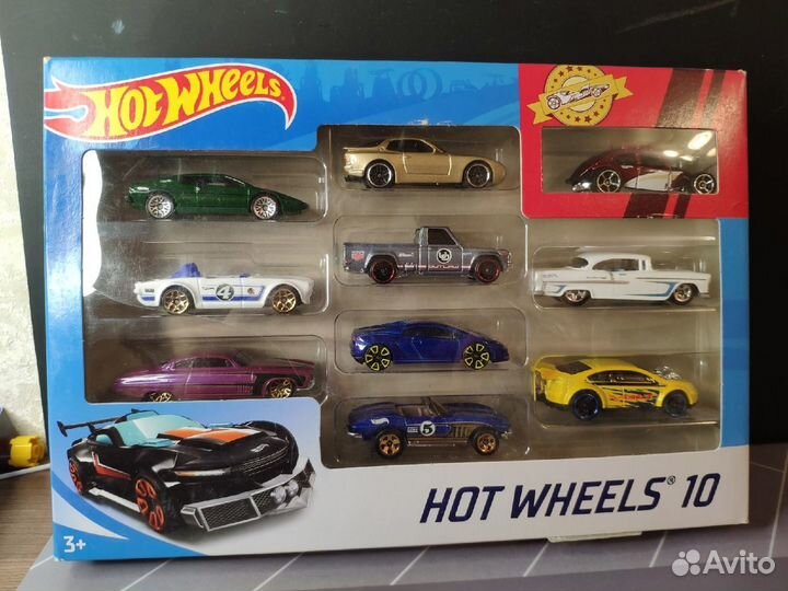 Набор машинок Hot Wheels 3, 5, 10 pack