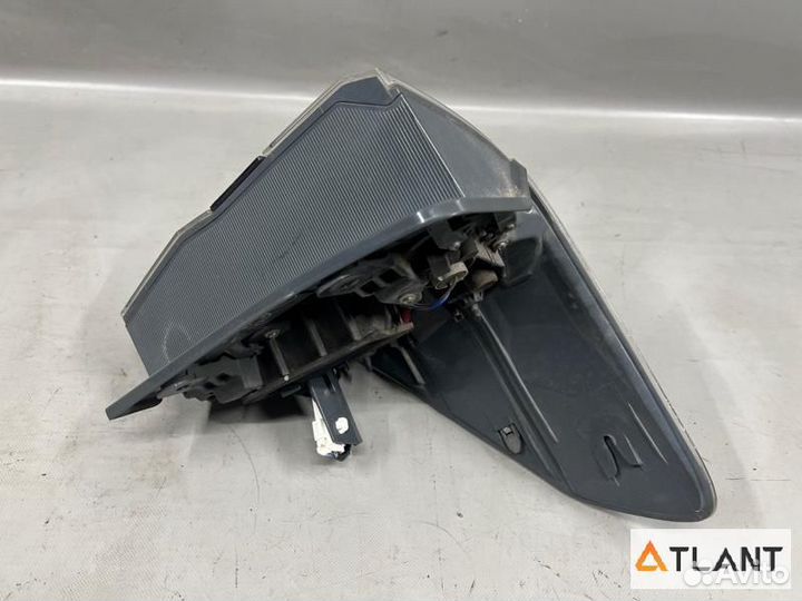 Стоп задний левый toyota vellfire