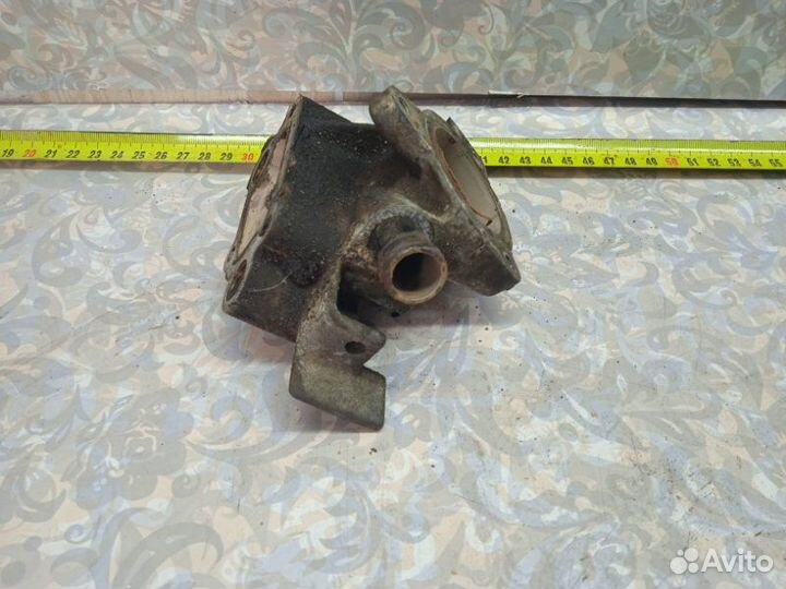 Корпус термостата Renault Logan 1 2008