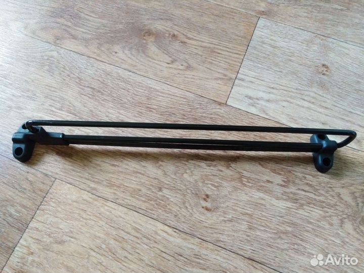 Вешалка выдвижная. Новая