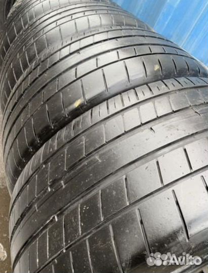 Dunlop SP Sport Maxx 255/45 R20 и 285/40 R20 108Y