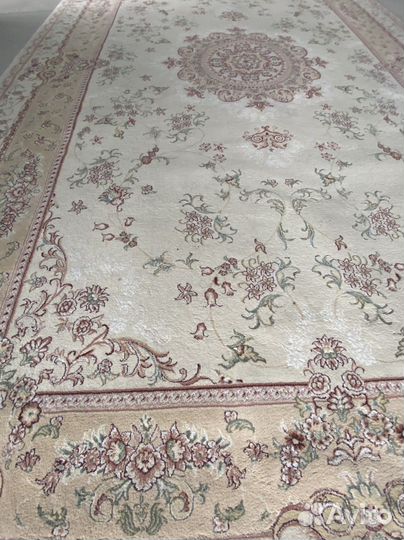 Ковер шерстяной иранский