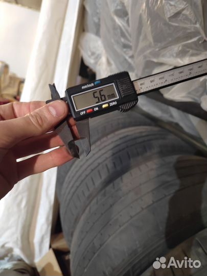 Yokohama BluEarth-XT AE61 225/60 R17 99V