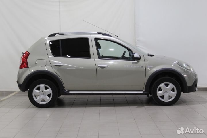 Renault Sandero Stepway 1.6 AT, 2012, 152 586 км