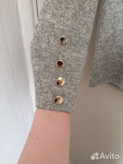 Одежда для женщины 52 размера