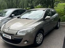 Renault Megane 1.6 AT, 2011, 167 000 км, с пробегом, цена 790 000 руб.