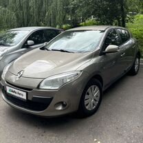 Renault Megane 1.6 AT, 2011, 167 500 км, с пробегом, цена 750 000 руб.