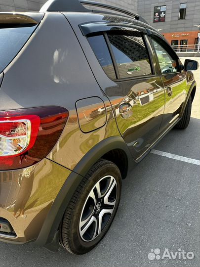 Renault Sandero Stepway 1.6 CVT, 2021, 36 484 км