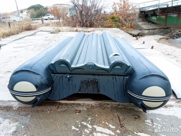 Надувная лодка