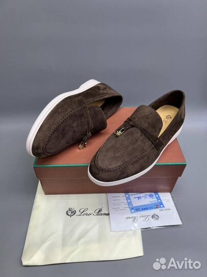 Лоферы женские шоколадного цвета