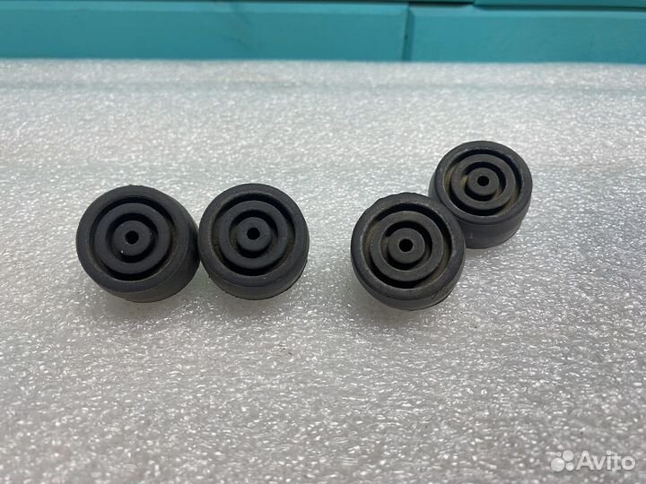 Резинки сиденья Yamaha FZS 1000 01-05г fazer