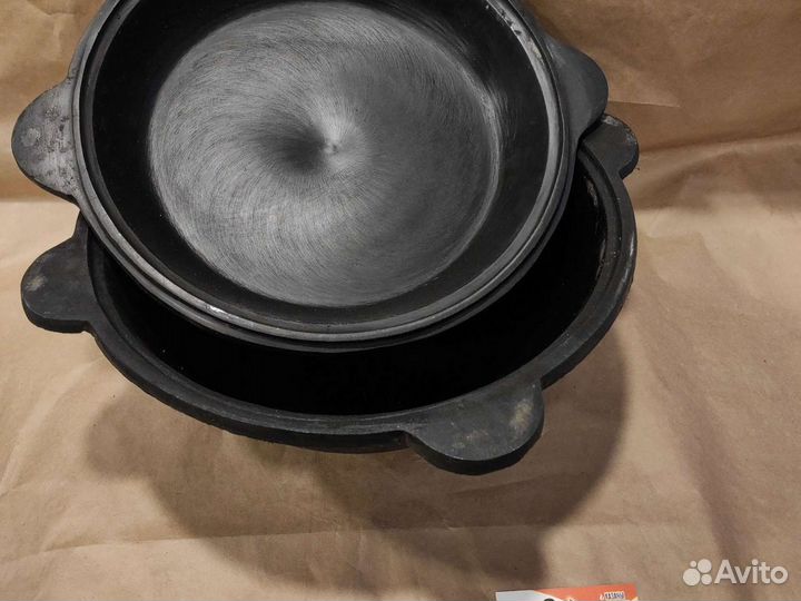Казан 8л+крышка сковорода чугунная