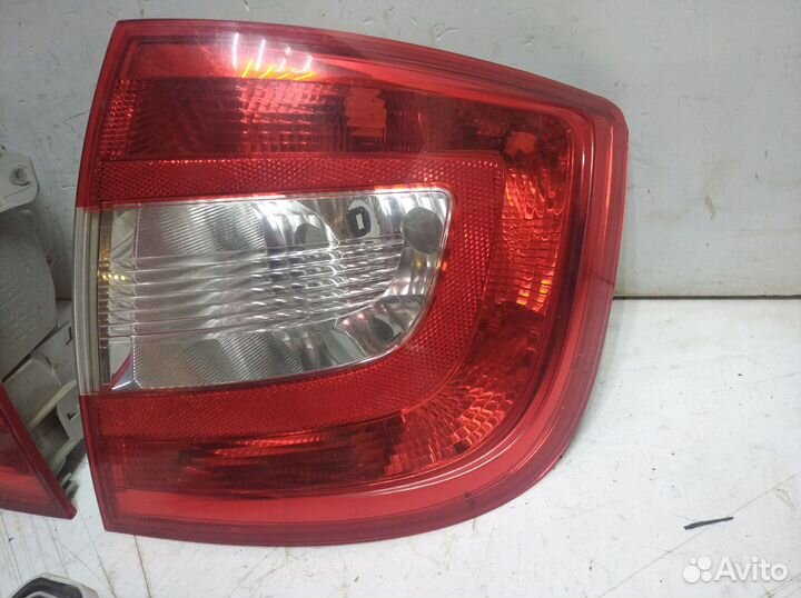Задние фонари Skoda Rapid 2013-2017