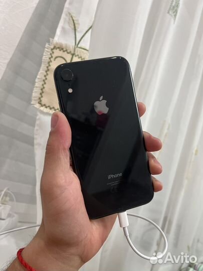 iPhone Xr, 64 ГБ