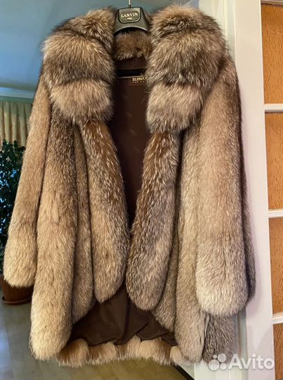 Женская шуба из лисы