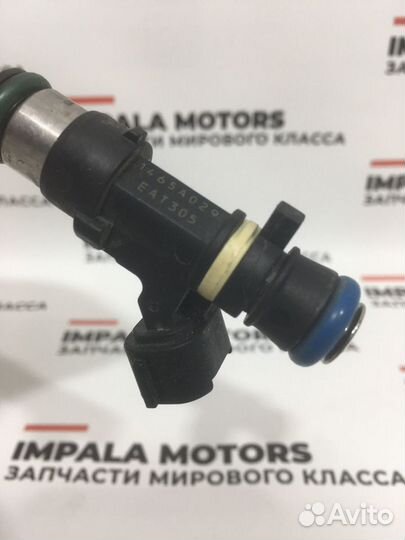 Форсунка топливная Mitsubishi RVR