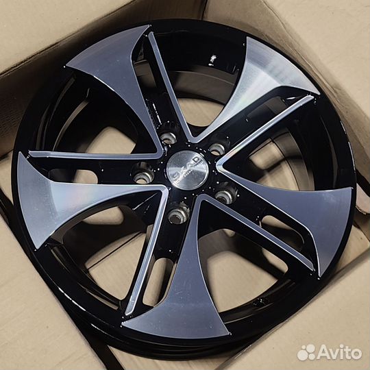 Литые диски R16 на Kia Hyundai 5x114.3 DIA 67.1