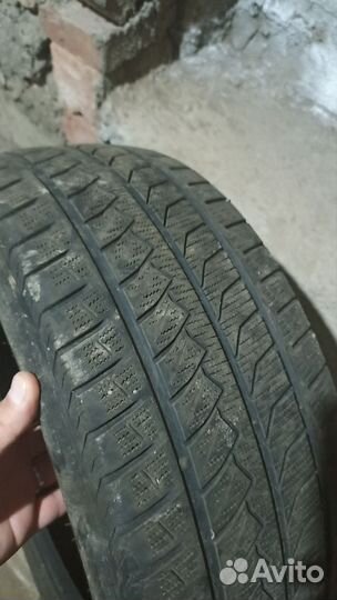 Accelera 651 215/55 R17