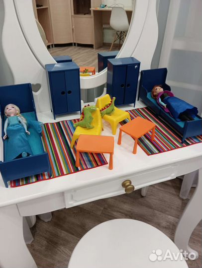 Мебель IKEA, куклы Disney