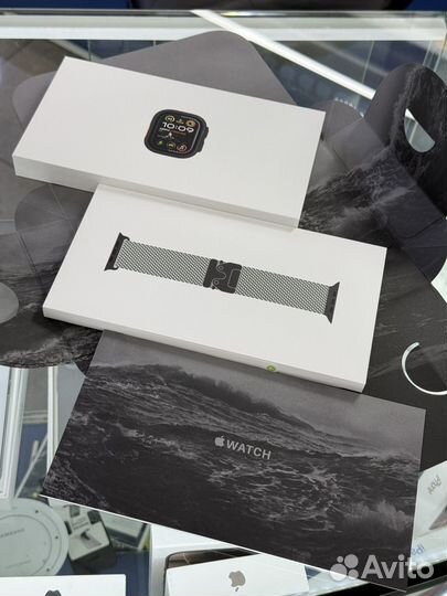 Apple Watch Ultra 2 Black 2024 Milanese Loop
