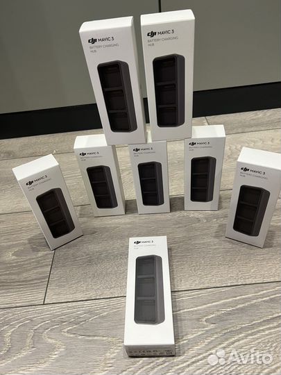 Хаб DJI Mavic 3 Battery Charging Hub