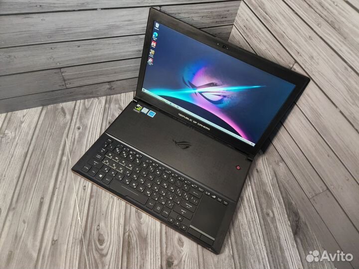 Asus ROG zephyrus GX501VS I7 / 16 / GTX1070 8гб