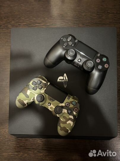 Sony PS4 pro 1tb +24игр