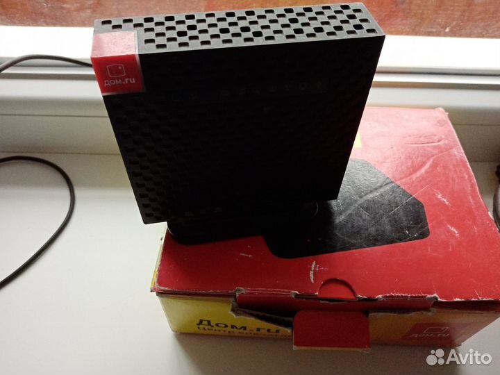 Wifi роутер и телевизионная приставка дом. ру