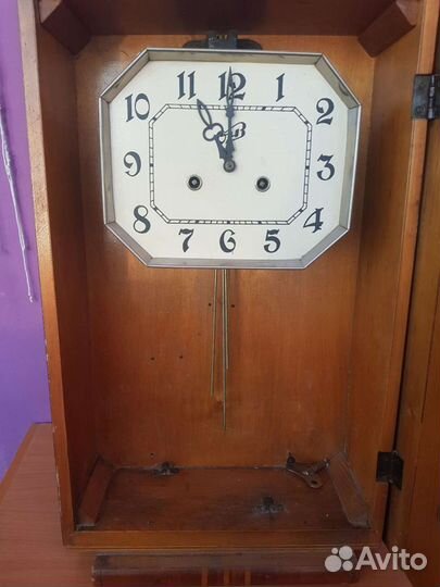 Старинные настенные часы