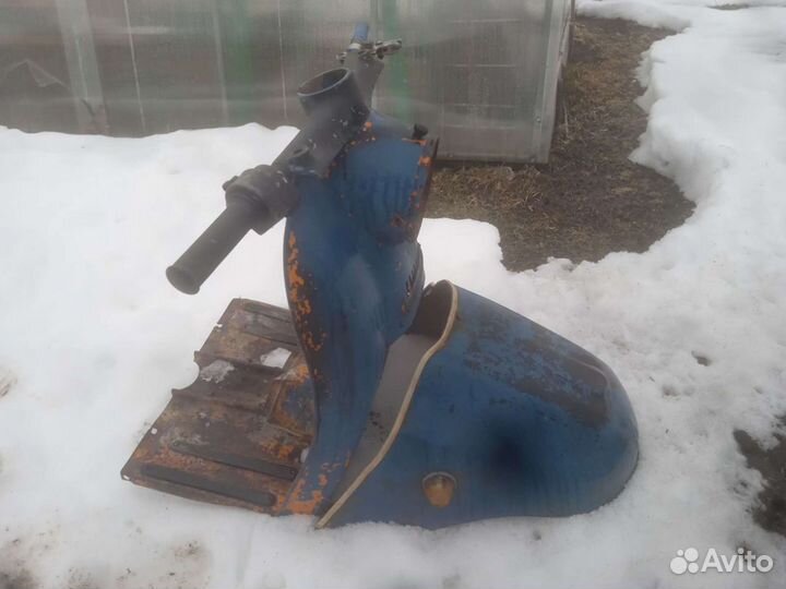 Облицовка мотороллер муравей