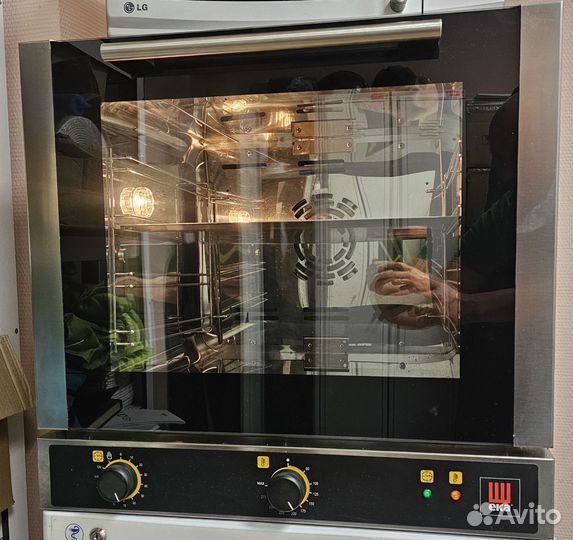 Духовой шкаф