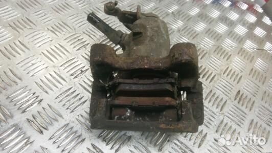 Суппорт тормозной задний левый skoda superb 2 (XEA