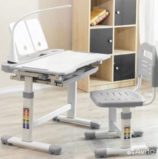 Растущая парта и стул