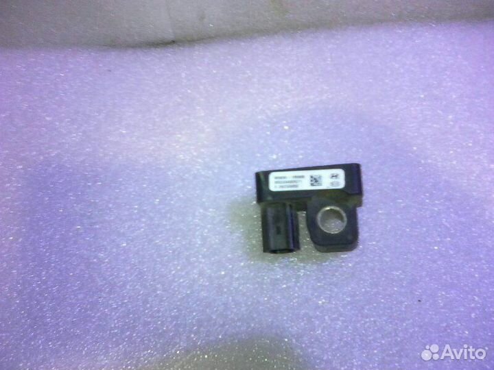 Датчик удара Hyundai Solaris 1 2010-2015