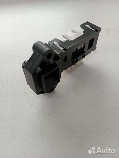 Устройство блокировки люка стиральной машины