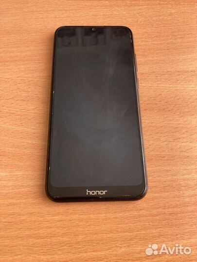 Телефон Huawei Honor 8A
