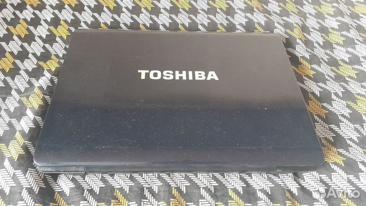 Toshiba Satellite A200-1M8