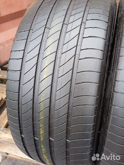 Michelin Primacy 4 235/50 R18