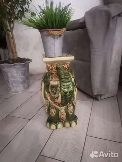 Подставка для цветов