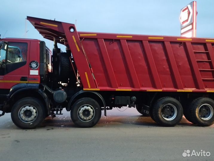 IVECO Trakker 420, 2019