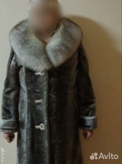 Мутоновая шуба воротник песец размер 48-50