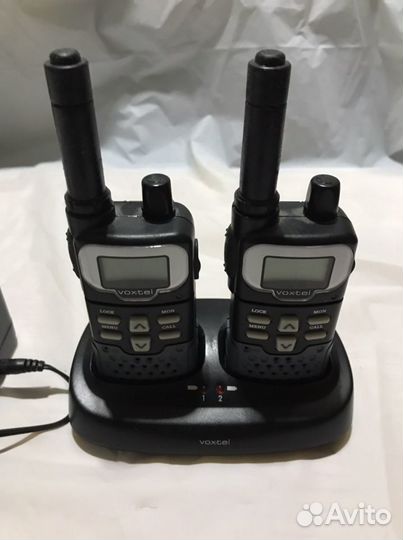 Рация Voxtel с зарядным устройством