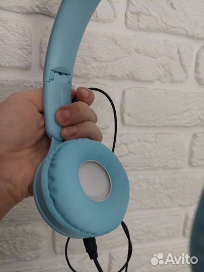 Беспров + провод наушники