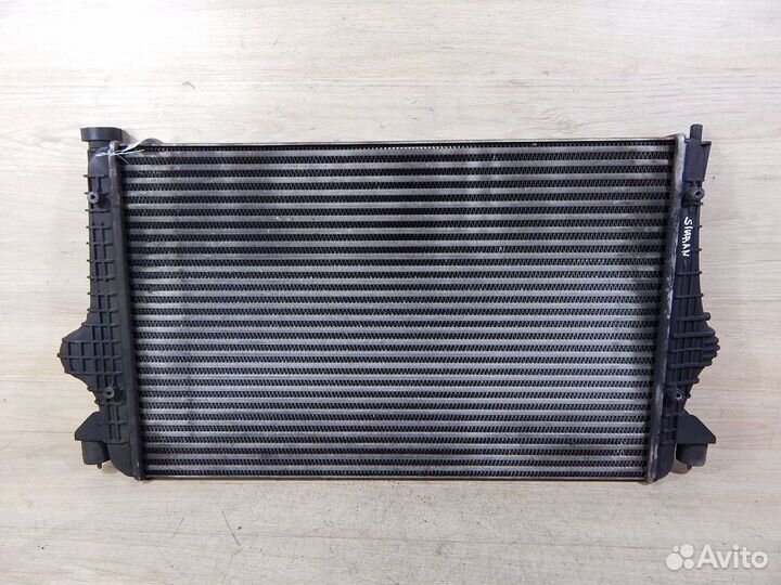 Интеркулер VW Sharan