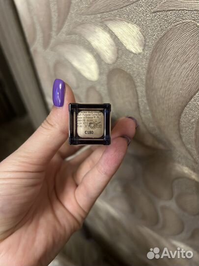 Givenchy Prisme Libre Skin-Caring Concealer