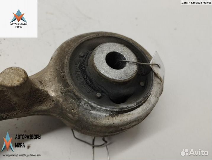 Рычаг передний правый Audi A6 4B/C5 1998 4D040751F