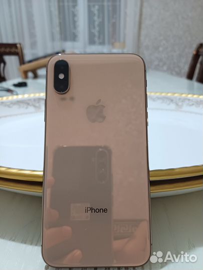 iPhone Xs, 64 ГБ