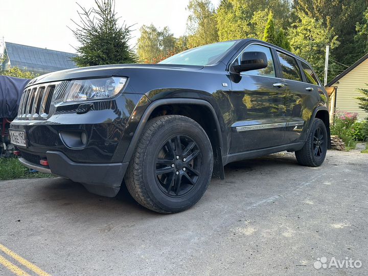 Колеса на jeep grand cherokee wk2 r18