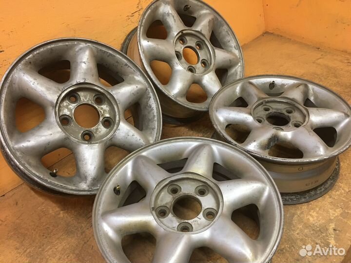 4 шт. диски- диаметр 15 PCD 5х114,3