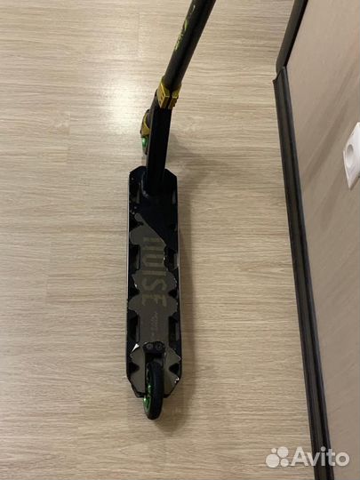 Трюковой самокат